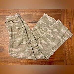 Camouflage Junior’s Pants